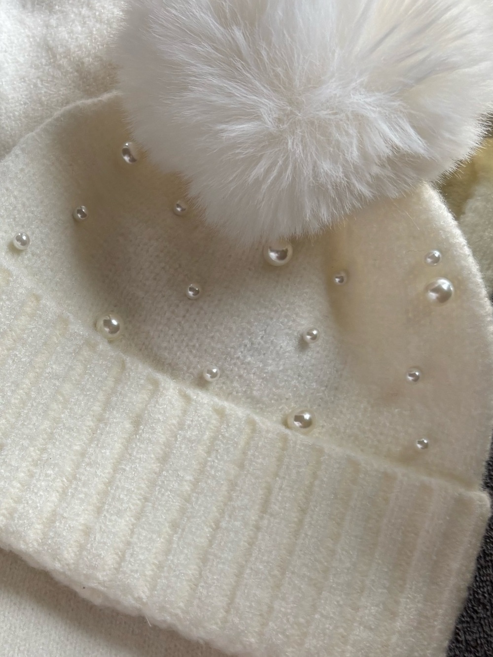 Cream Pearl-Embellished Pom-Pom Hat and Scarf Set - Picture 6 of 7